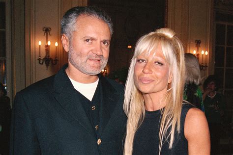 francesca versace wikipedia|gianni versace sister pics.